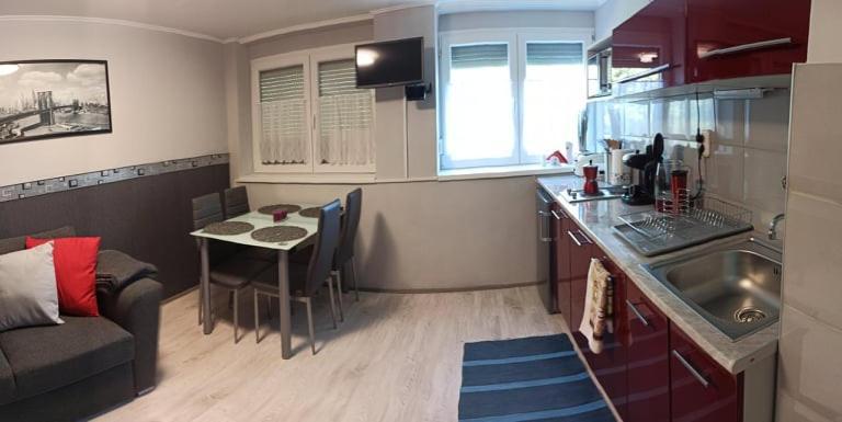 Apartament Angi Apartman- Nagyszeru Elhelyezkedes, Vendegkozpontu Szallashely-Szolgaltatas Harkány Zewnętrze zdjęcie