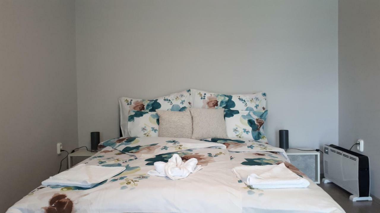 Apartament Angi Apartman- Nagyszeru Elhelyezkedes, Vendegkozpontu Szallashely-Szolgaltatas Harkány Zewnętrze zdjęcie